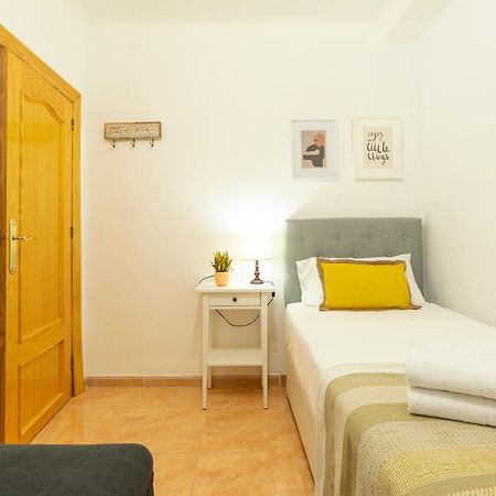 Apartamento Santa Marta 5 Малага Екстериор снимка