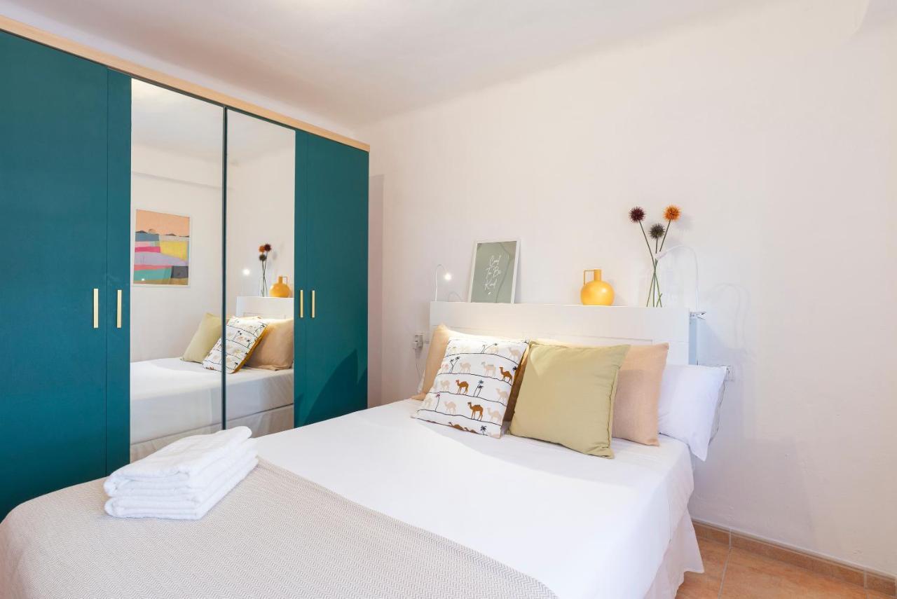 Apartamento Santa Marta 5 Малага Екстериор снимка